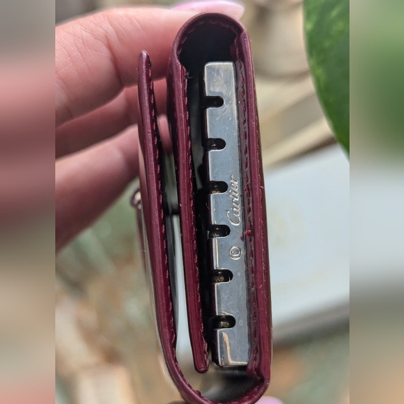Cartier leathear 6 key ring holder - Picture 7 of 8